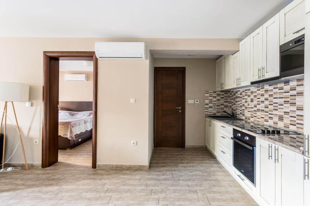 Keystone Apartments 唐吉莫利尼 外观 照片